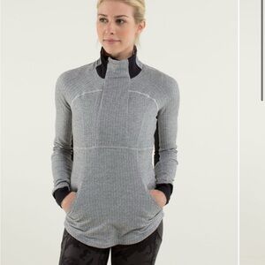 Lululemon Base Runner 1/2 Zip - Size 2